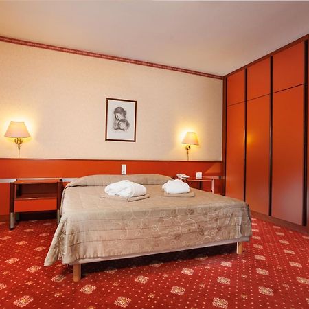 Hotel Savoia Thermae & Spa (Adults Only) Абано-Терме Экстерьер фото