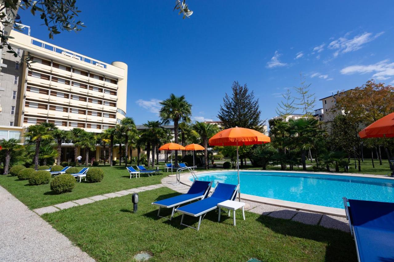 Hotel Savoia Thermae & Spa (Adults Only) Абано-Терме Экстерьер фото